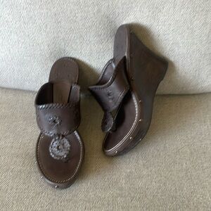 Jack Rogers brown leather wedge sandal 7